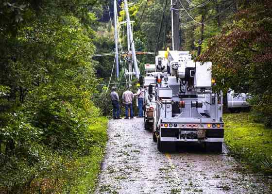 First Net for Utilities Webinar-Card Image-700x500